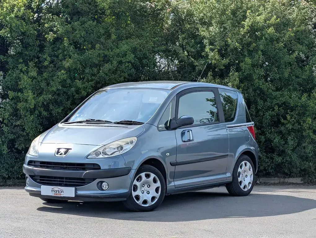 Used Peugeot 1007 110 HP (80 kW) 2007 Grey MPV