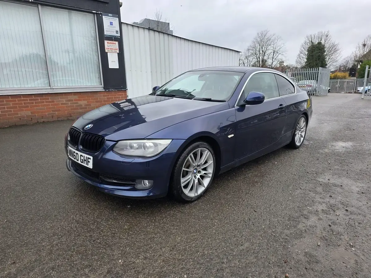Used BMW 325 2010 Blue Coupe