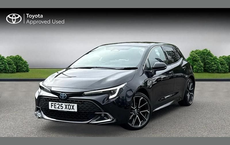 Used Toyota Corolla 140 HP (102 kW) 2025 Black Hatchback