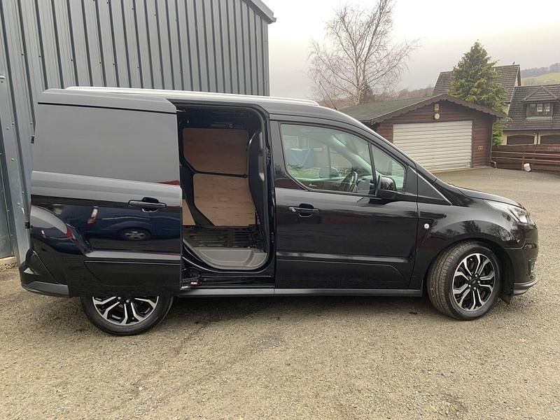 Used Ford Transit Connect Sport 100 HP (73 kW) 2024 Black MPV