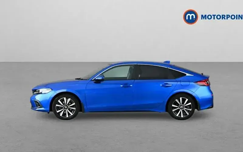 Used Honda Civic Elegance 143 HP (105 kW) 2024 Blue Hatchback
