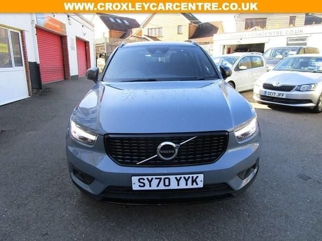 Used Volvo XC40 R-Design 163 HP (119 kW) 2021 SUV