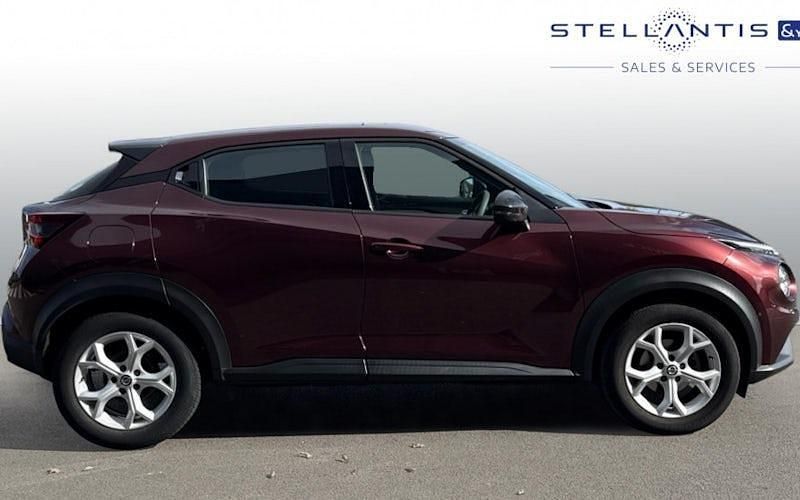 Used Nissan Juke Acenta 117 HP (86 kW) 2020 Blue SUV