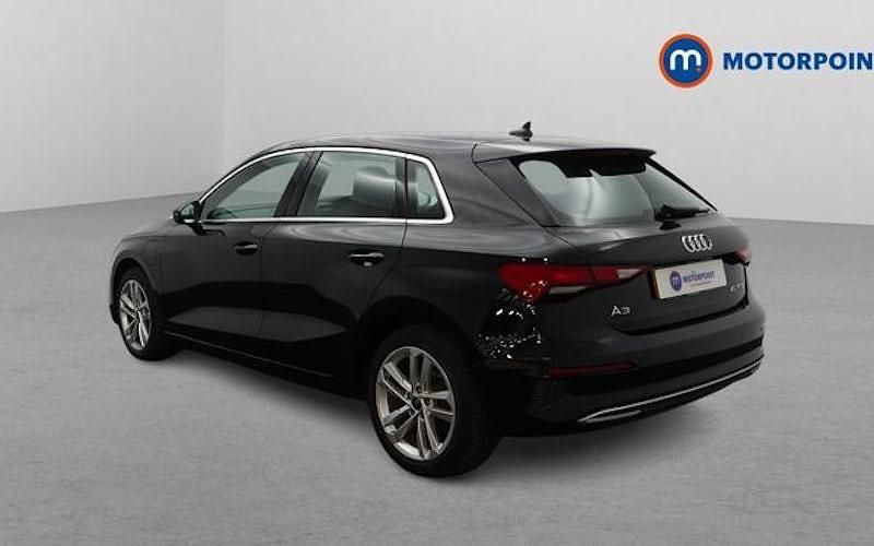 Used Audi A3 Sportback e-tron Sport 204 HP (150 kW) 2025 Hatchback