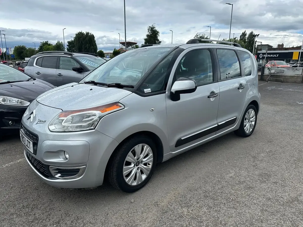 Used Citroën C3 Picasso Exclusive 90 HP (66 kW) 2012 Silver MPV