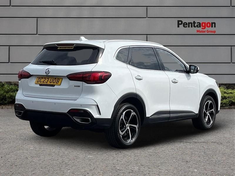 Used MG HS Trophy 162 HP (119 kW) 2023 White SUV
