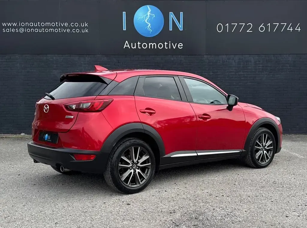 Used Mazda CX-3 Inclusive 121 HP (88 kW) 2015 Red SUV