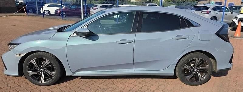 Polished metal grey Used 2018 Honda Civic SR Hatchback | £12,375 (Fair price) - Image 1/4
