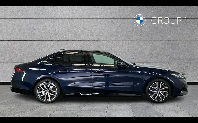 Used BMW i5 M Sport 250 kW (340 HP) 2026 Tanzanite blue Sedan