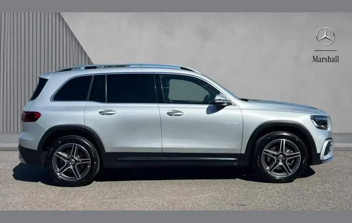 Used Mercedes GLB200 Executive 150 HP (110 kW) 2024 Iridium silver metallic SUV