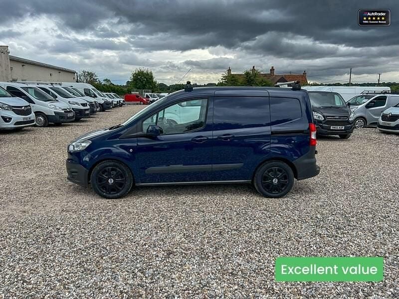 Blue Used 2017 Ford Transit Trend Van | £7,894 (Good price) - Image 1/4