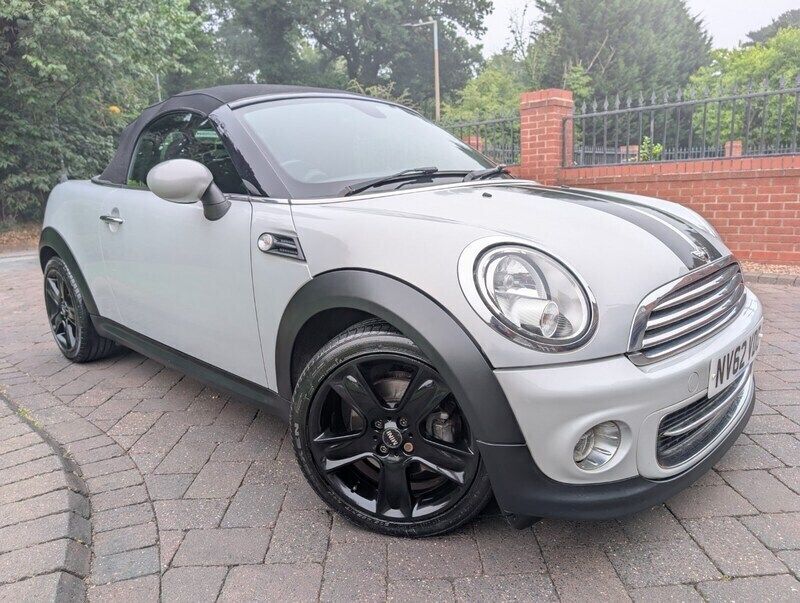 White silver Used 2013 Mini Cooper Cabriolet Chili Cabriolet | £3,575 (Fair price) - Image 1/4