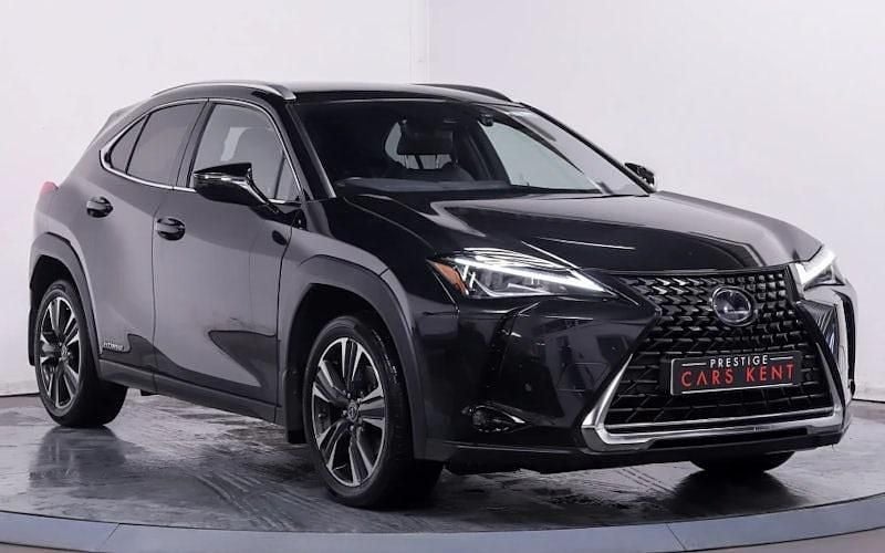 Used 2024 Lexus UX 250h SUV | £17,939 (Super price) - Image 1/4