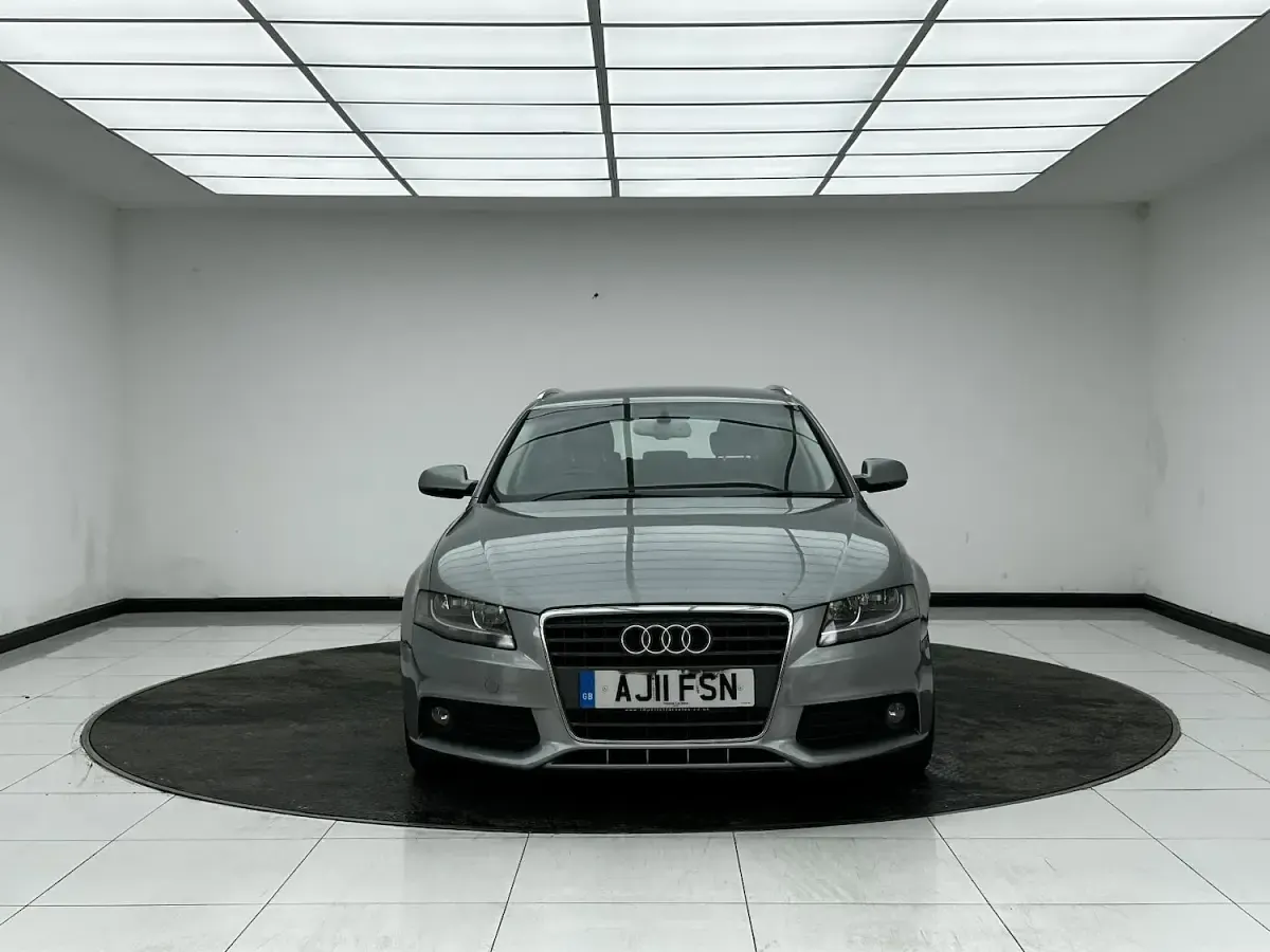 Used Audi A4 Design 136 HP (100 kW) 2011 Grey Estate