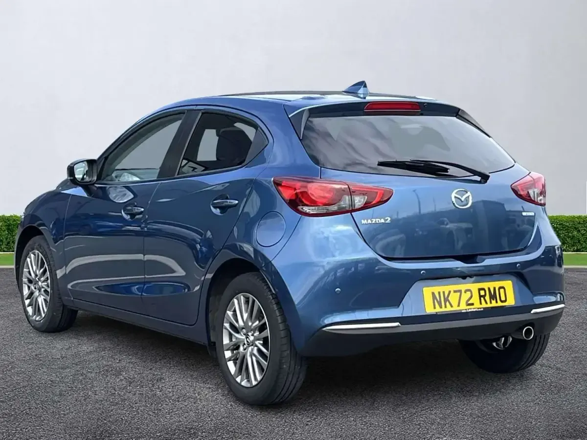 Usado Mazda 2 Inclusive 2022 Azul Citadino
