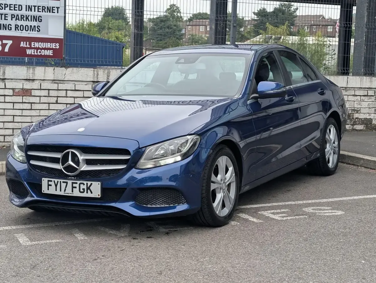 Used Mercedes C220 Executive 2017 Blue Sedan