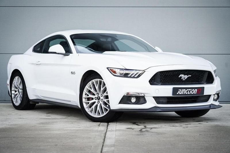 Used Ford Mustang GT Fastback 2018 White Coupe