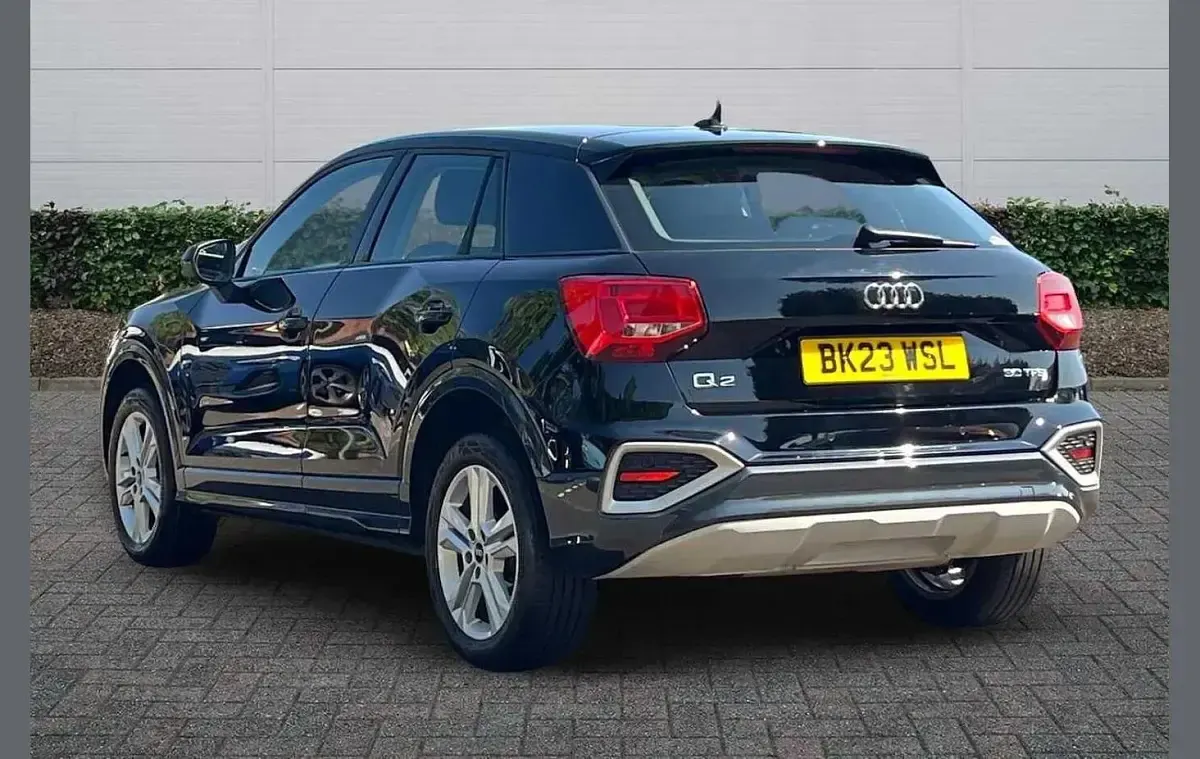Used Audi Q2 Sport 108 HP (79 kW) 2023 Black SUV