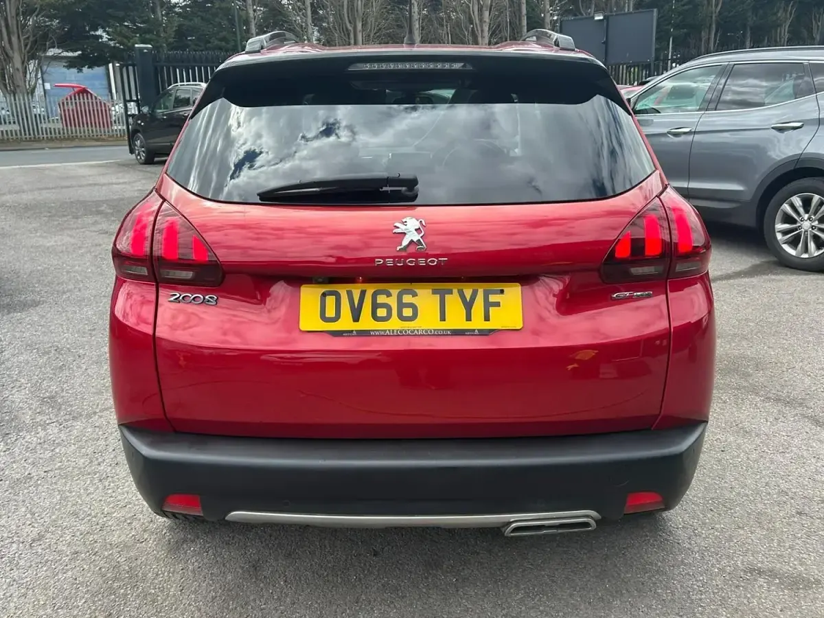 Used Peugeot 2008 GT-line 2017 Red SUV