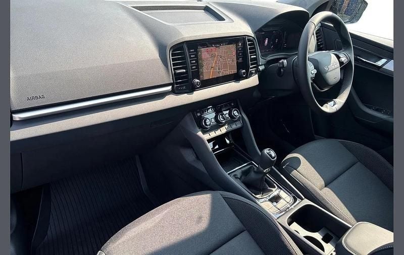 Used Skoda Karoq SE 148 HP (108 kW) 2025 Black magic pearl effect SUV