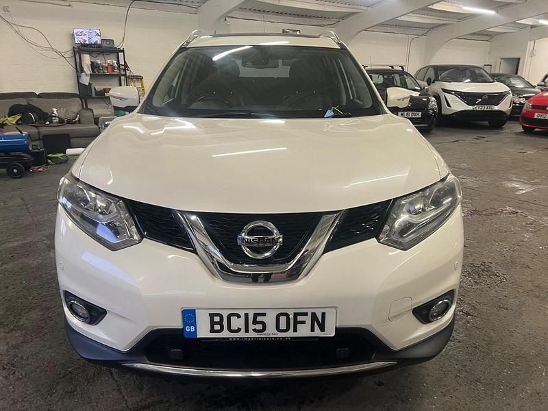 Used Nissan X-Trail Tekna 130 HP (95 kW) 2015 White SUV
