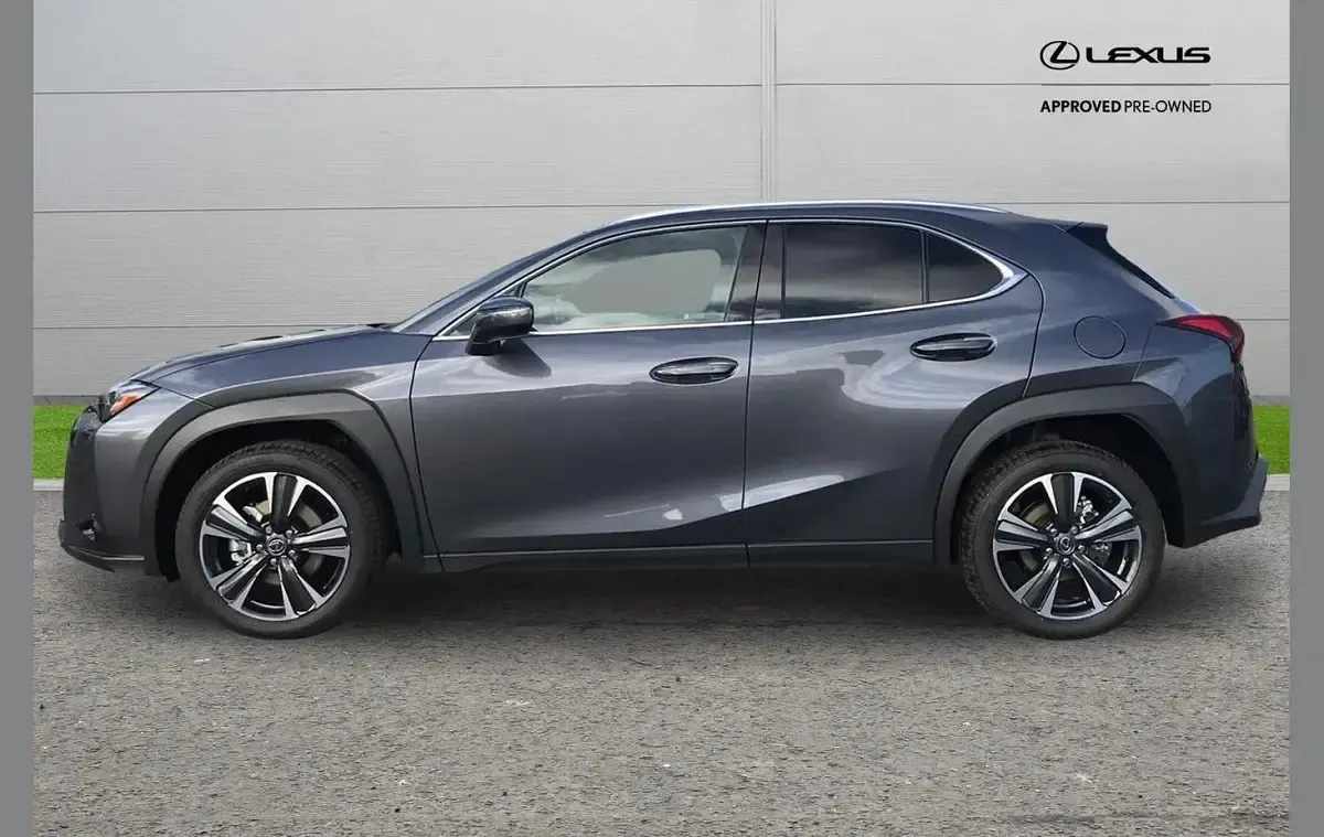 Used Lexus UX 300h 195 HP (143 kW) 2026 Grey SUV