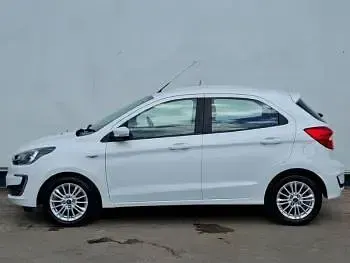 Used Ford Ka Plus Zetec 85 HP (62 kW) 2019 White Hatchback