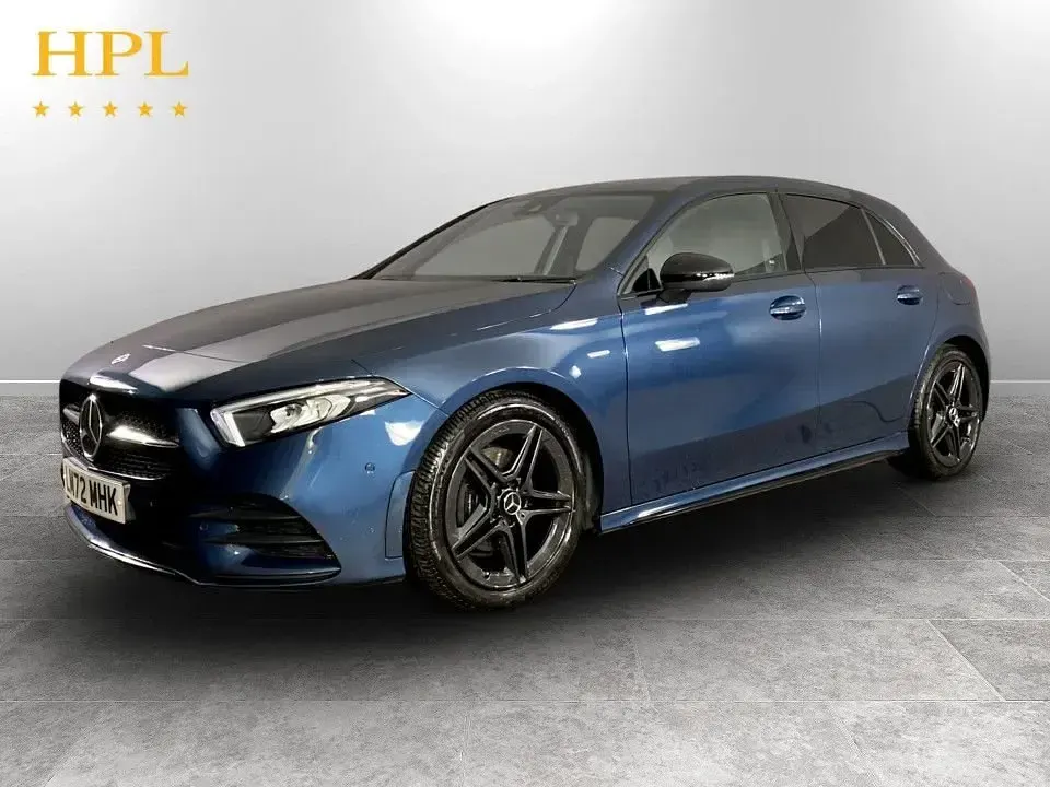 Used Mercedes A180 Executive 136 HP (100 kW) 2022 Blue Hatchback