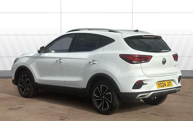 Used MG ZS Exclusive 111 HP (81 kW) 2024 White SUV