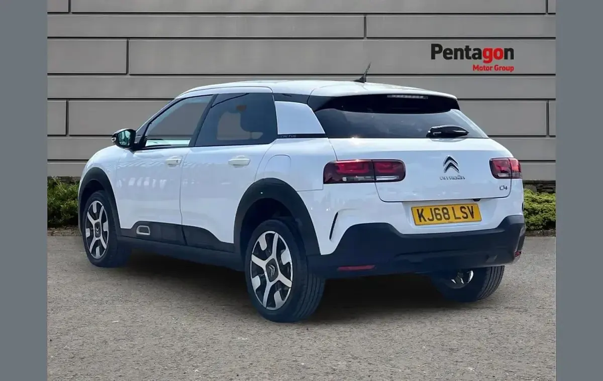Usado Citroën C4 Flair 128 CV (94 kW) 2019 Blanco SUV