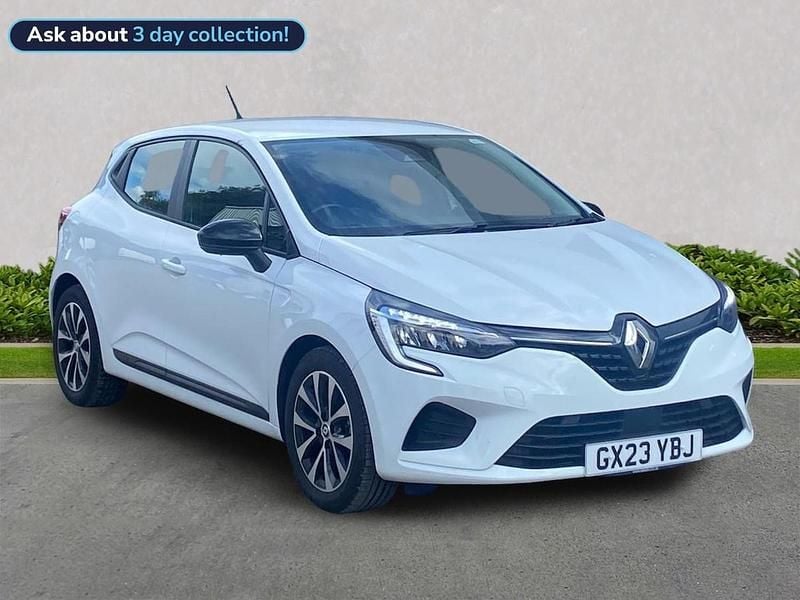 White Used 2023 Renault Clio V Evolution Hatchback | £15,089 (Good price) - Image 1/4