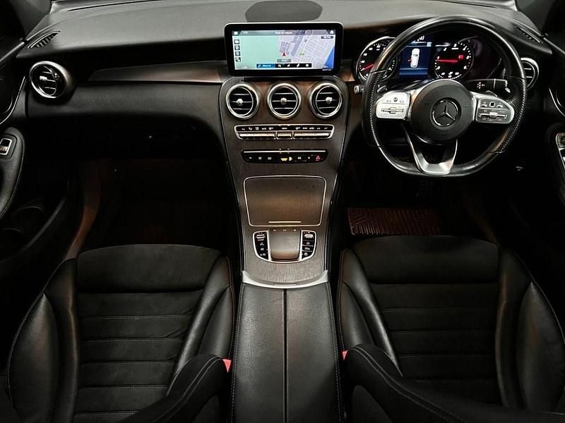 Used Mercedes GLC220 AMG line 194 HP (142 kW) 2019 Blue SUV