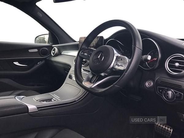 Used Mercedes GLC220 AMG line 194 HP (142 kW) 2019 Blue Estate