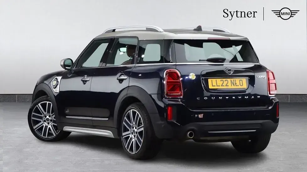 Used Mini Cooper S Countryman Exclusive 219 HP (161 kW) 2022 Black SUV