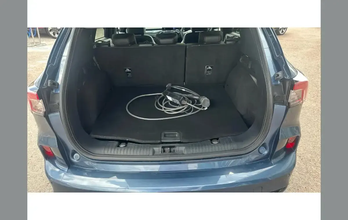 Used Ford Kuga ST-Line 225 HP (165 kW) 2022 Blue SUV