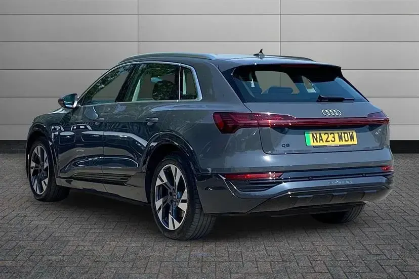Used Audi Q8 e-tron Sport 250 kW (340 HP) 2023 Grey SUV