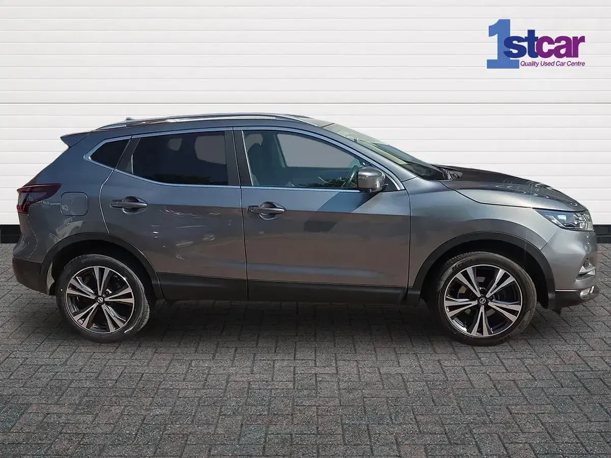 Used Nissan Qashqai N-Connecta 2021 Grey SUV
