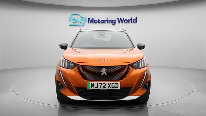 Used Peugeot e-2008 GT 100 kW (136 HP) 2022 SUV