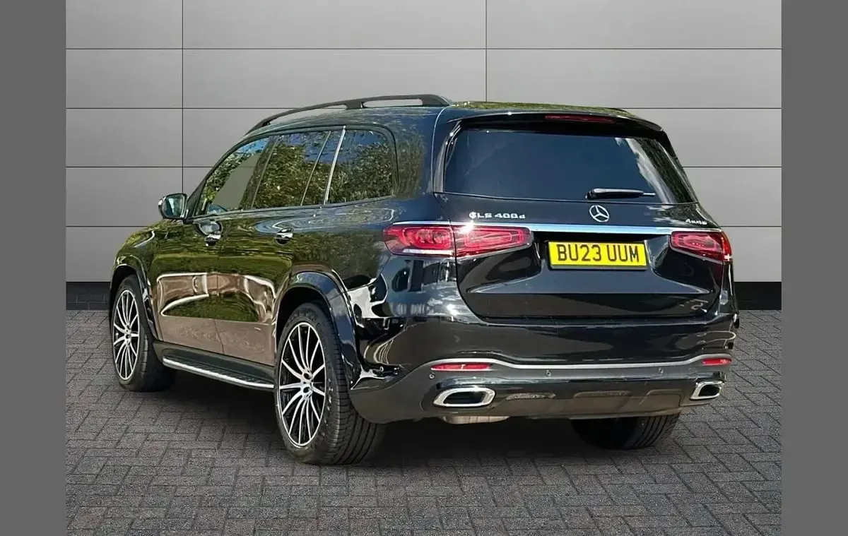 Used Mercedes GLS400 Night 330 HP (242 kW) 2023 Black SUV