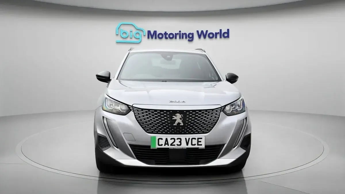 Used Peugeot 2008 Active+ 100 kW (136 HP) 2023 Grey SUV