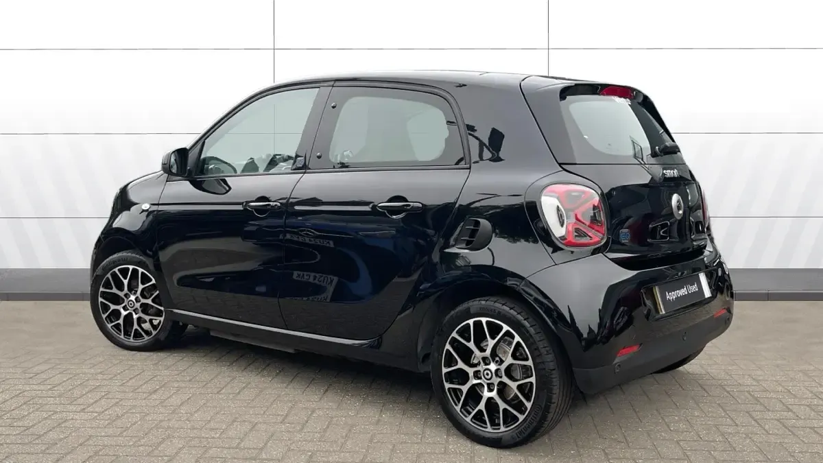 Used Smart ForFour Electric Drive Prime Exclusive 60 kW (82 HP) 2020 Bodypanels in black Hatchback