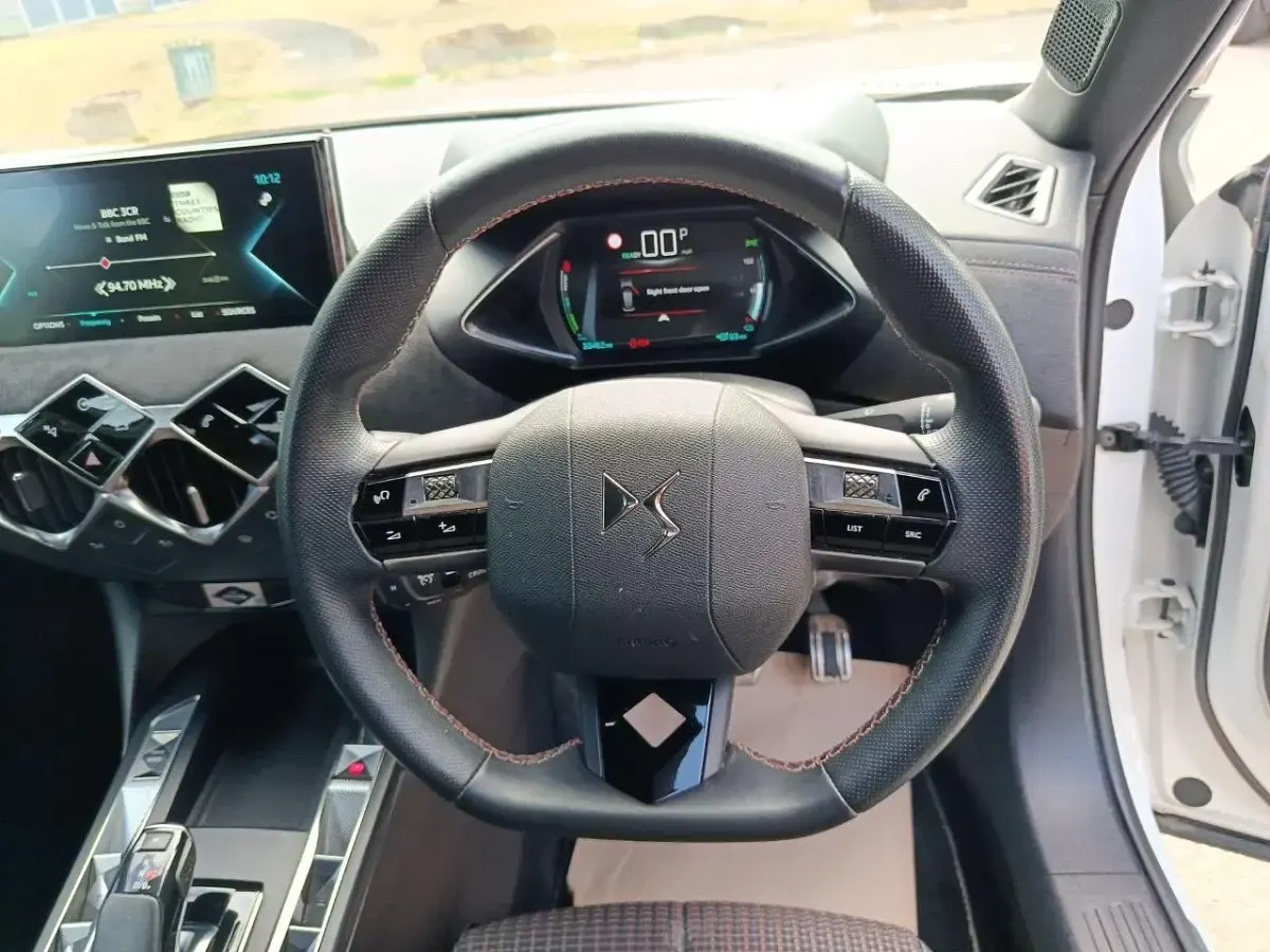 Used DS Automobiles DS3 Crossback E-Tense Performance Line Plus 98 kW (134 HP) 2021 White SUV