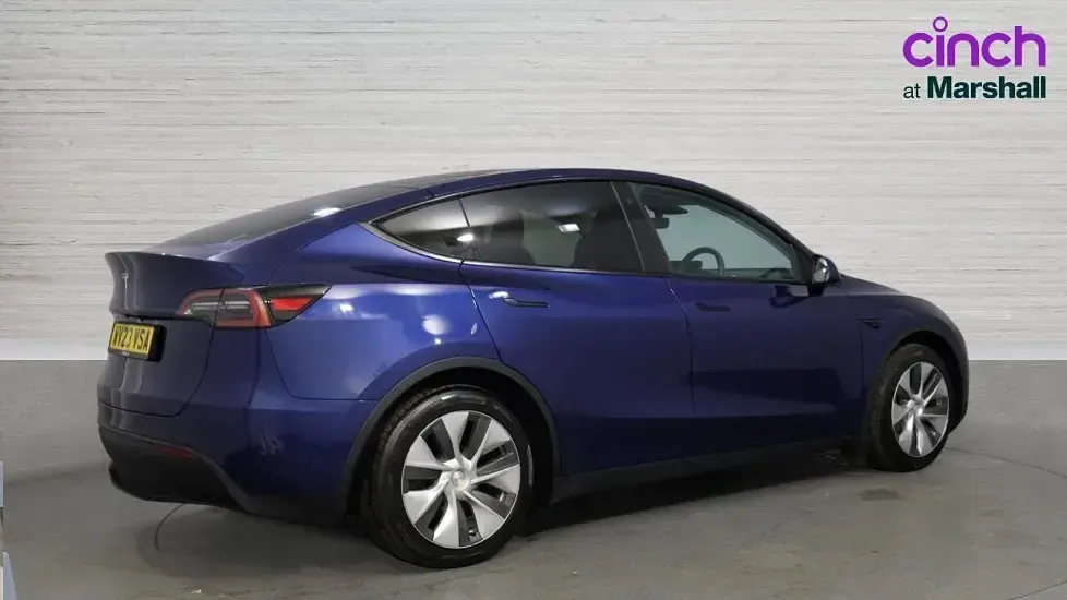 Used Tesla Model Y RWD 219 kW (299 HP) 2023 Blue SUV