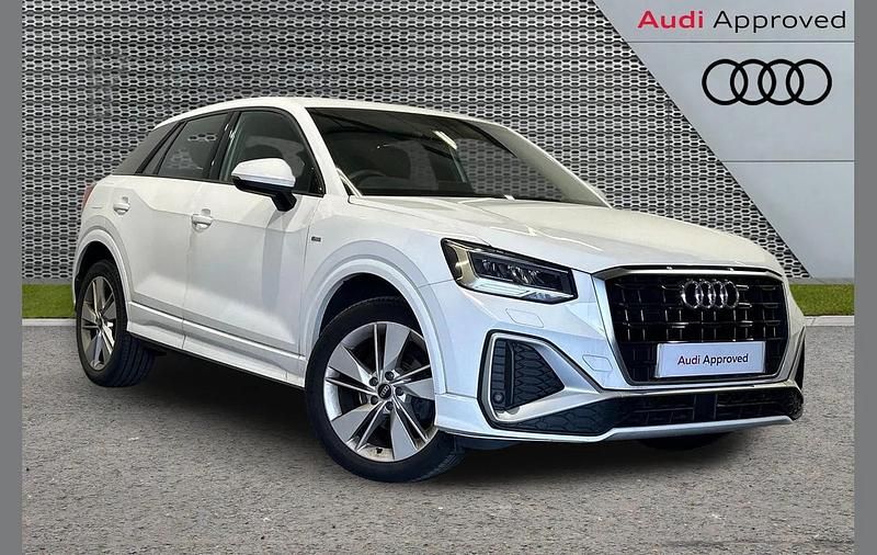 Used Audi Q2 S-Line 147 HP (108 kW) 2022 White SUV