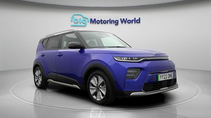 Used Kia Soul EV 147 kW (201 HP) 2022 Blue SUV