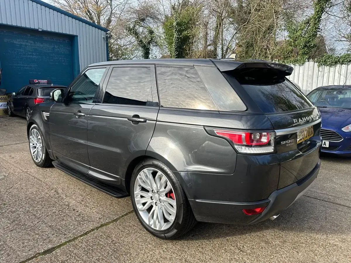 Usado Land Rover Range Rover Sport HSE 306 HP (225 kW) 2016 Cinzento SUV