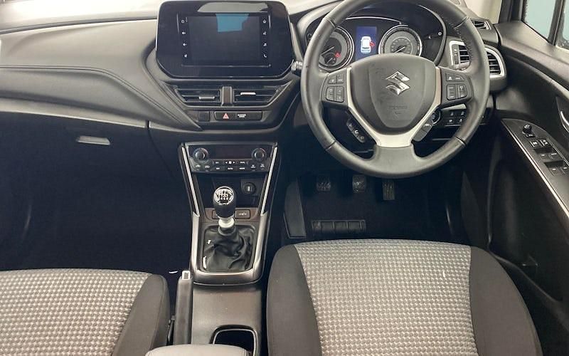 Used Suzuki SX4 S-Cross 129 HP (94 kW) 2025 Hatchback