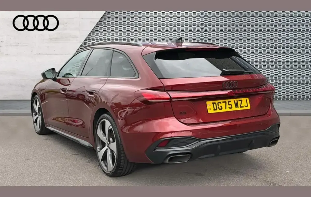 Used Audi A5 Advanced 200 HP (147 kW) 2025 Red Estate