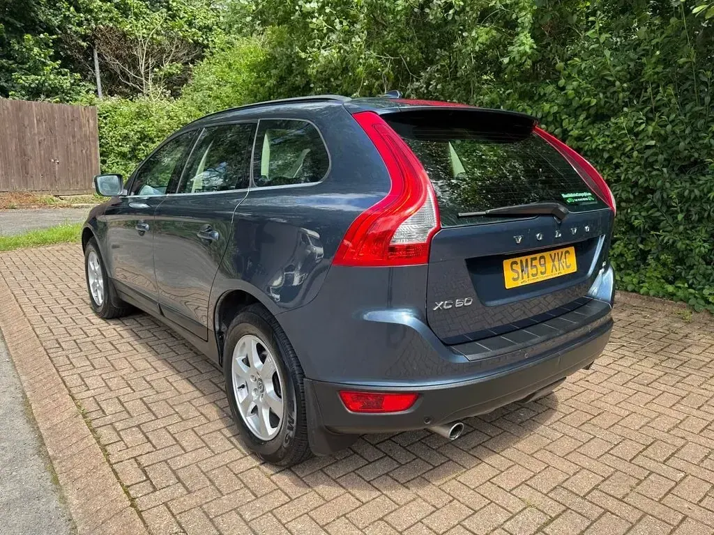 Used Volvo XC60 SE 205 HP (150 kW) 2010 Blue SUV