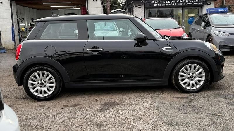 Used Mini Cooper Hatch 2015 Black Hatchback